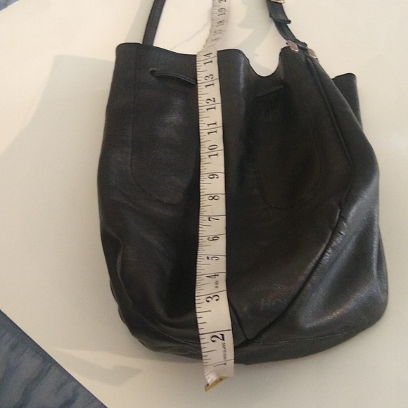 Vintage HCL black leather bucket bag 1052736 - Picture 4 of 13